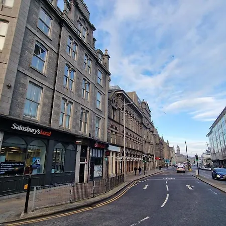 Modern Apartment In Aberdeen City Centre, Guild Street, Free Wifi Esterno foto